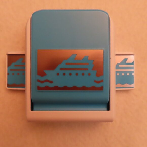 Creative Memories Cruise Ship Border Punch New in Box Vacation Travel Sailing - Picture 4 of 7